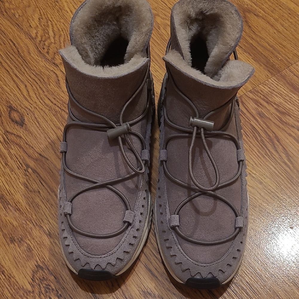 Ash Taupe Winter Boots